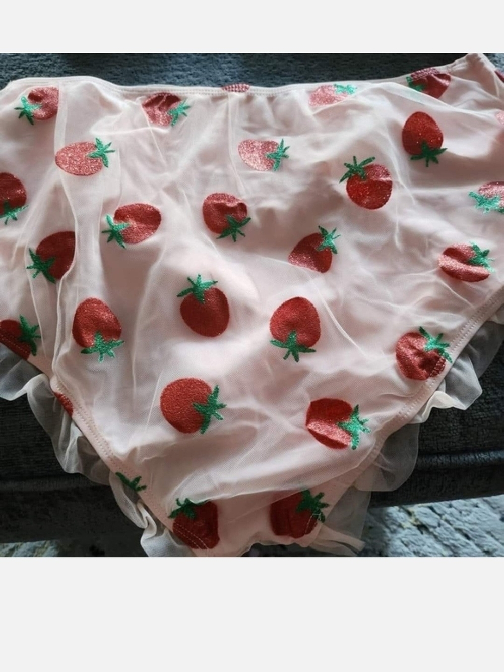 Pink Strawberry-Print Bikini Set with Ruffle Trim - Picture 2 of 6